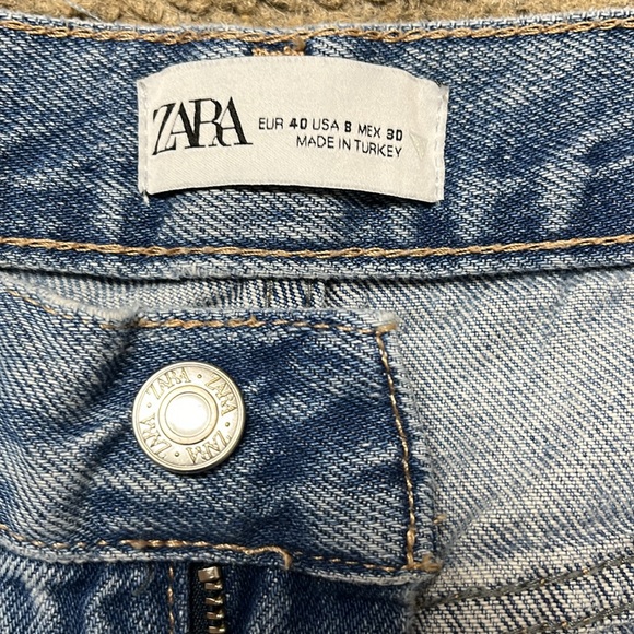 Zara TRF High Rise Straight Jean - Picture 5 of 5